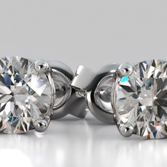 Elegant 6ct Moussanite Silver Stud Earrings - Picture 1 of 10